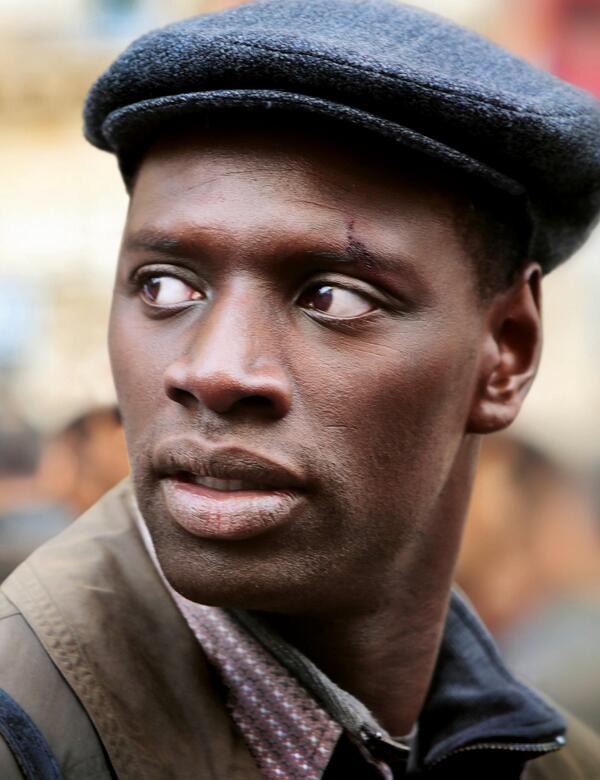 ToledanoNakache's tweet photo. 1ère photo de #Samba notre neau film avec @omarsy @cgainsbourg @taharrahim1 @IziaMusic ! RDV le 15 octobre au ciné ! http://t.co/oZdqwkrDF1