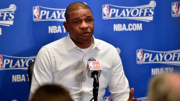 t_witdagoodhair's tweet image. Doc Rivers look like he gets his hair #detailed #Carwash #PressureWorld