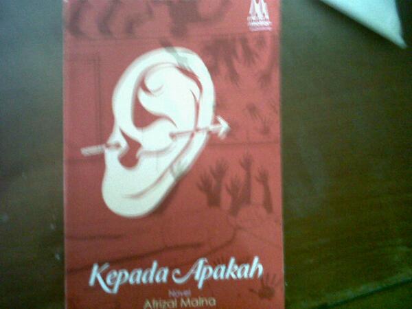 #bukubaru novel Afrizal Malna, Kepada Apakah, Motion Publishing, 2014. Cc <a href="/Nombaca/">Nombaca</a> <a href="/katabergerak/">katabergerak</a>