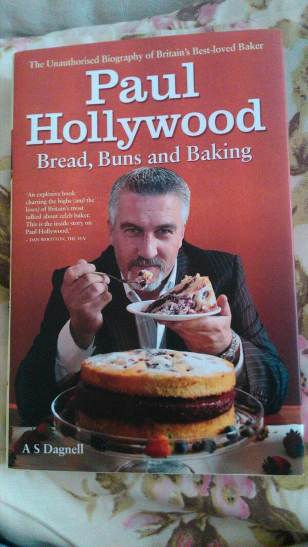 misstaylor207's tweet photo. @PaulHollywood going to give this a nice read in the sun today #breadbunsandbaking #myidol #goingtobeagoodread http://t.co/6isef6rBHp