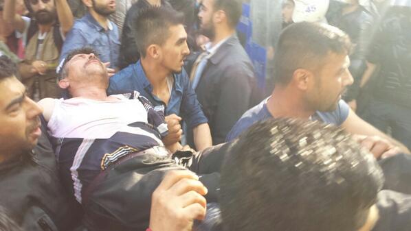 Polis Somada halka saldırdı. Yaralılar var. 

via <a href="/OnurEmreYagan/">OnurEmreYağan</a>