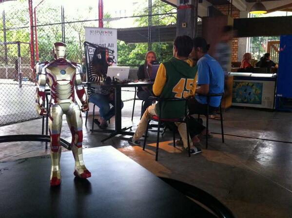 Terima kasih banyak kpd <a href="/mgs_jamil/">pempeksepeda</a> dan <a href="/ner_ve/">fariz ferdian</a> dari <a href="/peripalembang/">Peri Palembang</a> yg sudah hadir di #GOAP #PlayCommunity sore ini.