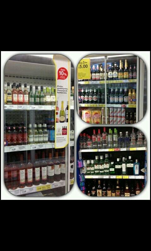 623210's tweet image. @PrideInExpress @philwoodhouse @PaulGriffin18 #gettinginthespirit of things in the beautiful sunshine.
