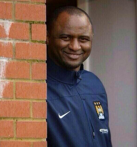 CareermapNews's tweet photo. When you hear a drunk girl say 'I've lost all my mates' #UltimateLad http://t.co/5CADCyDId0