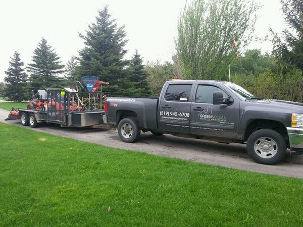 GreenCleanProp's tweet image. Too cold to cut when you can see your breath!   Where's summer?  #orangeville