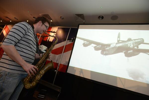 StuartWilde2's tweet image. . @jmckillup @BeatStreetint at tonight’s #theelectricball @doubletreelinc for @lincsbcm with @GethincJones