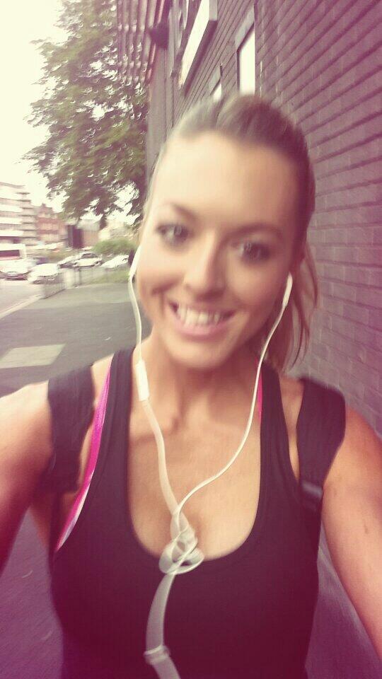 Gym tiiime <a href="/ULT_FITNESS/">Ultimate Fitness </a> heard from some guys on the way it's rammed...jus hope I can get some DBs then I'm all gd :)