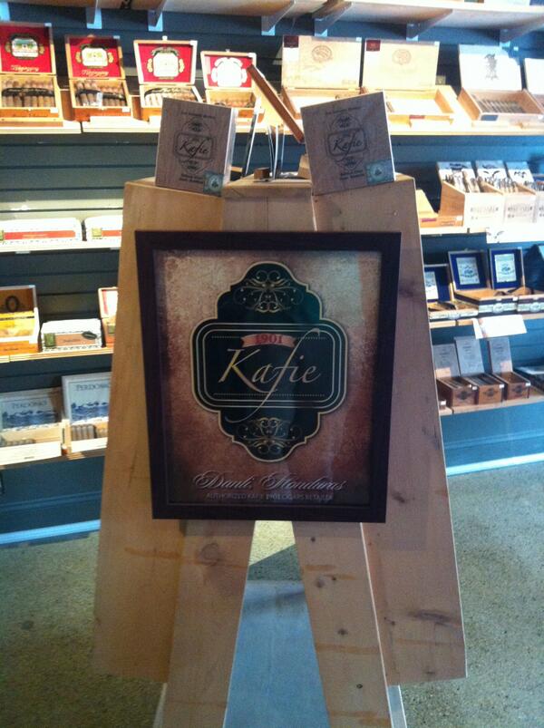VegaCigars's tweet image. That's right and damn proud of it.  @KafieCigars are quickly becoming one of our most popular.#lotl #vegastyle #cigar