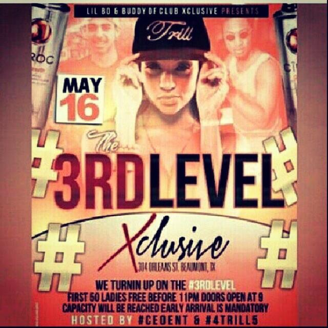 Hope the 🚓🚨 don't come for me they gon have to step in this hoe to find me http://t.co/8lvodNjtpz&rdquo;<a href="/tag/watyoudoin"class="tags"><span>#watyoudoin</span></a><a href="/tag/baebadhuh"class="tags"><span>#baebadhuh</span></a>