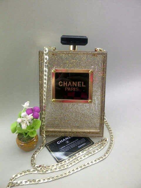 Novi Shop tweet media