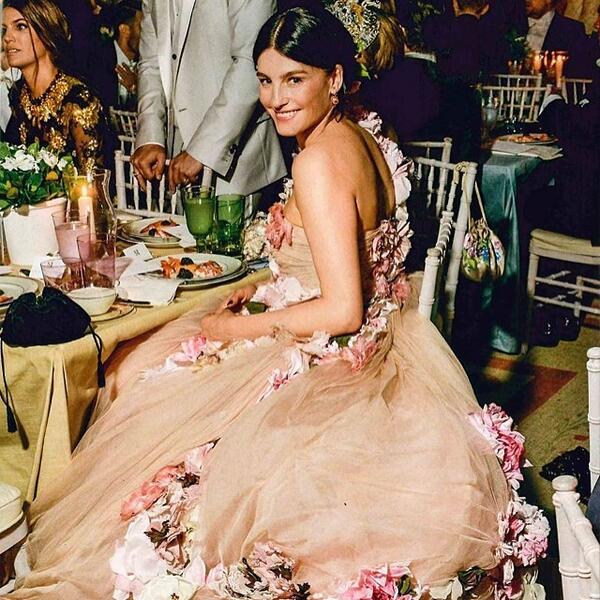 dolcegabbana's tweet image. Tabitha Simmons in Dolce&amp;amp;Gabbana at MET Gala on Vogue US. #dgcelebs #dgwomen