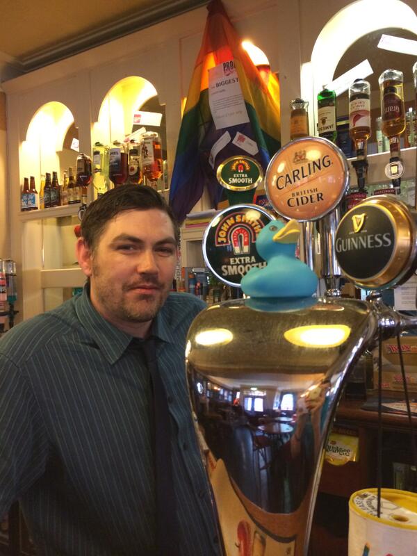 Our new #blueduck Ambassador is keen to see the best of Nottm, starting with a drink at <a href="/TheLordRoberts/">The Lord Roberts</a> <a href="/Notts_TV/">Notts TV</a>