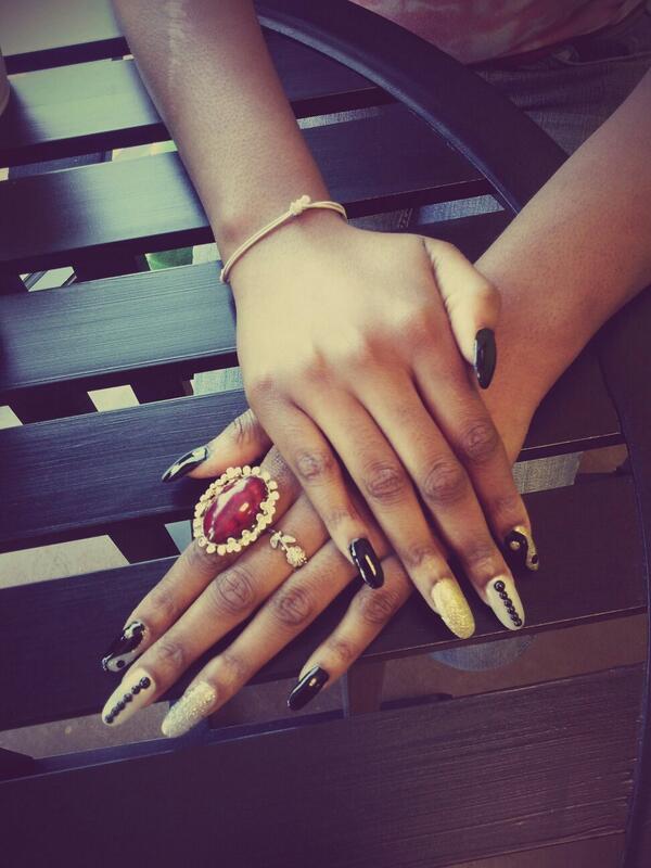 xAsiaNicole_'s tweet image. - Starting My Friday Off Right '!
 #Montevallo #NailStar #AlmondNails #YingNYang