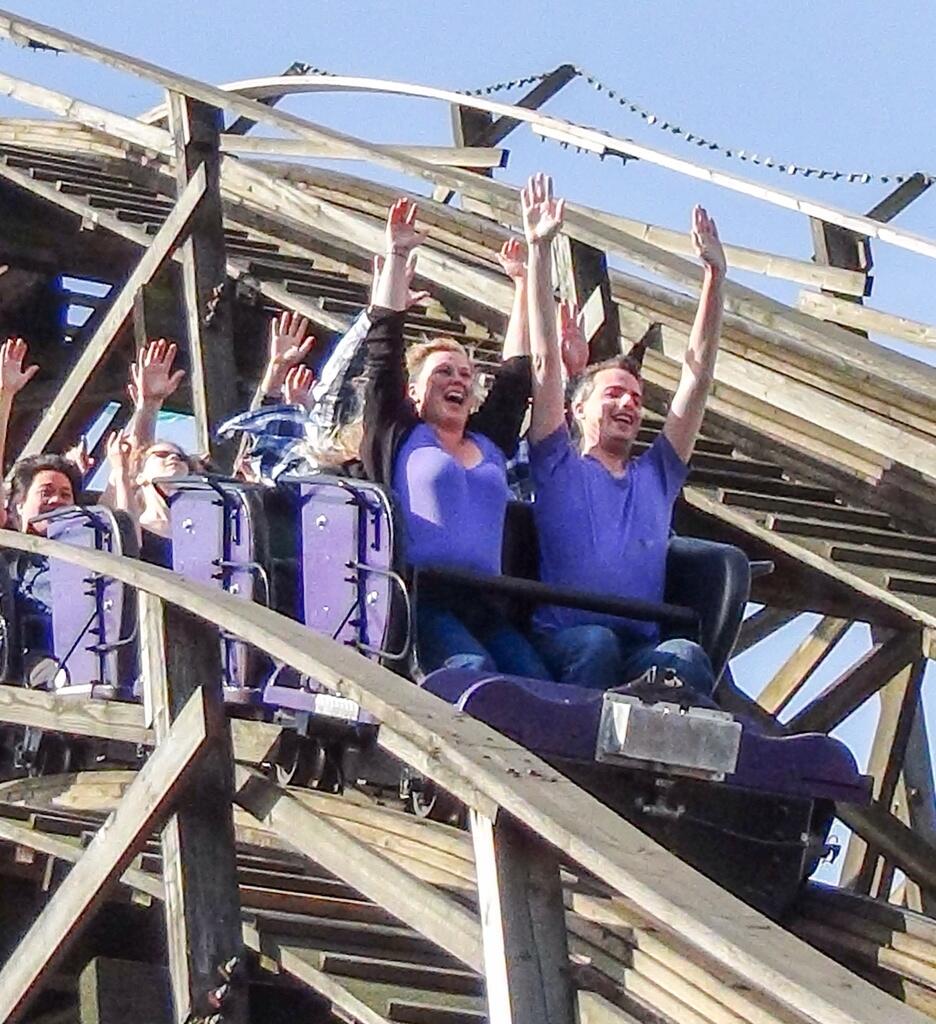 BnxihPuIgAA8BR_.jpg:large