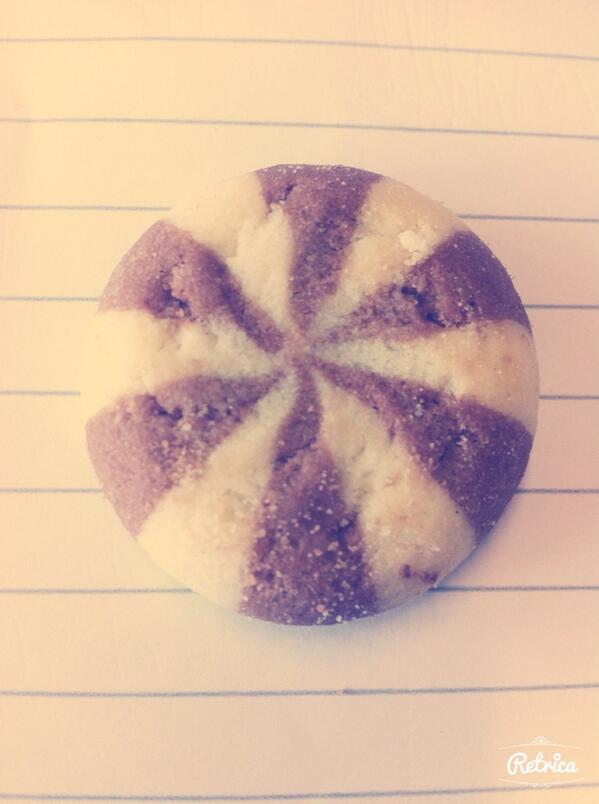 glorymels's tweet image. @ArianaGrande Ari? I have a Problem-Cookie haha ily♥️ #Problemvid