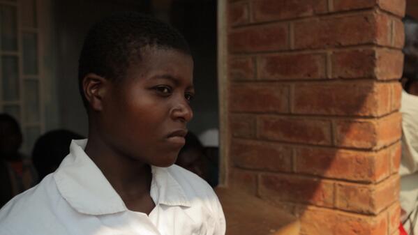 KidsRights's tweet image. Khetiwe werd zwanger nadat een man haar had verkracht onder het mom van seksuele inwijding. #prodg