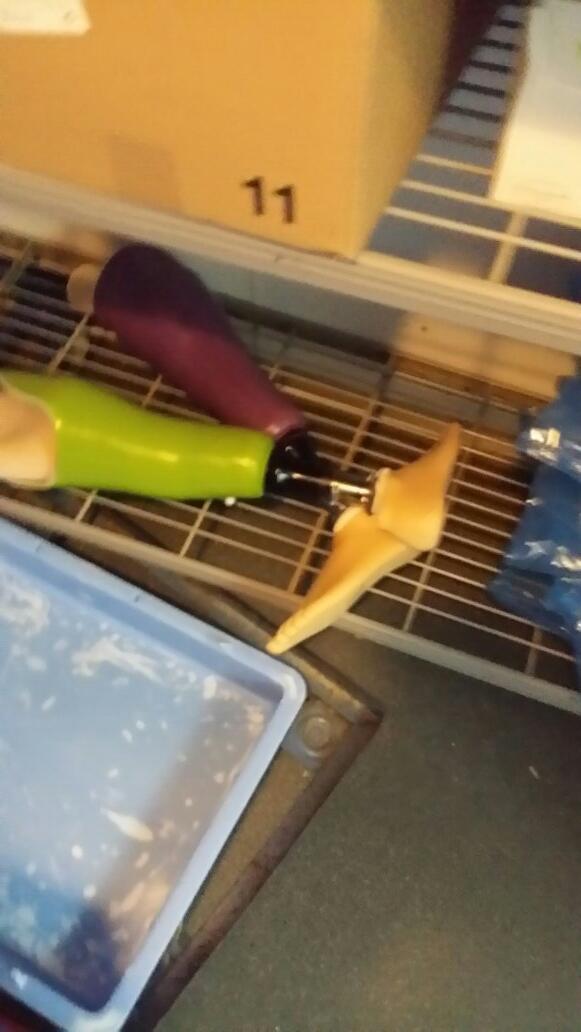 jonlegless's tweet image. Chilled legs