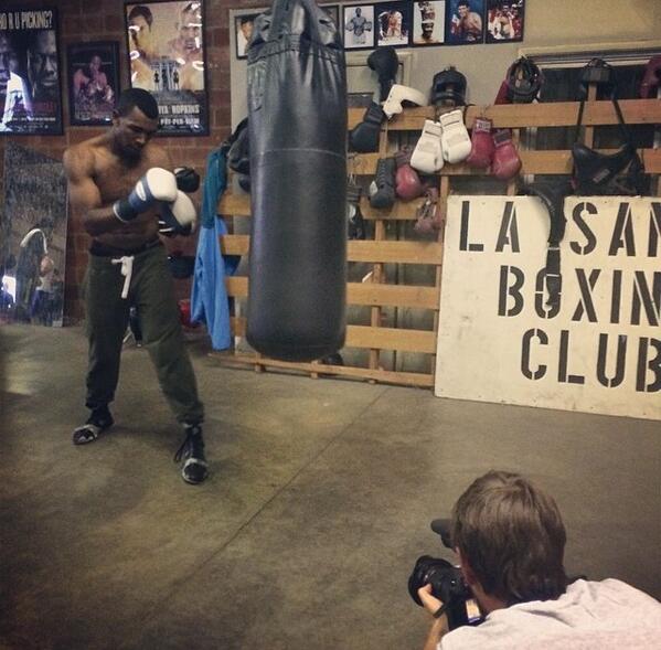 Getting_Out_'s tweet image. Benson training at LA SANDS. #boxing #training #lasands #documentary #film #inspire