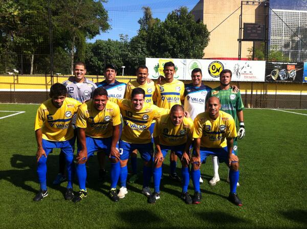 VascoFut7's tweet photo. Marcando presença no Twitter! E para comemorar, vamos relembrar nosso começo...
#fut7 http://t.co/n6nmTH8qmu