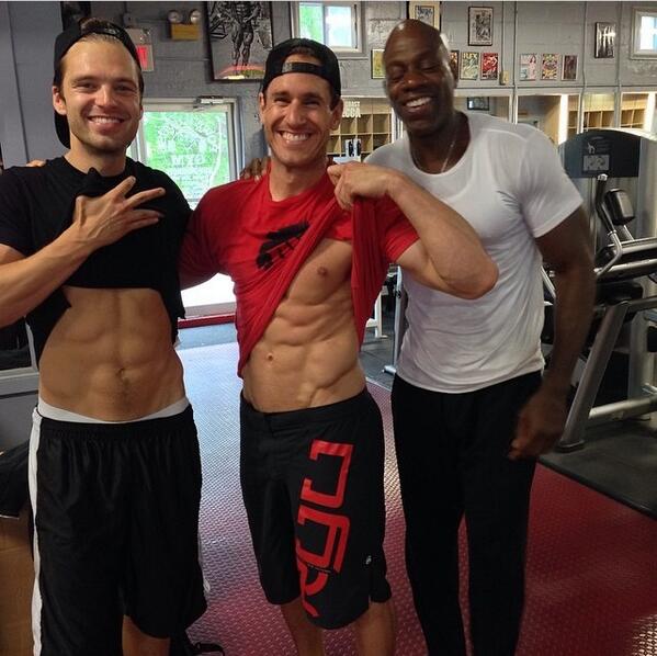 TeamSebStan's tweet image. Nova foto de Sebastian postada por um de seus amigos no Instagram.