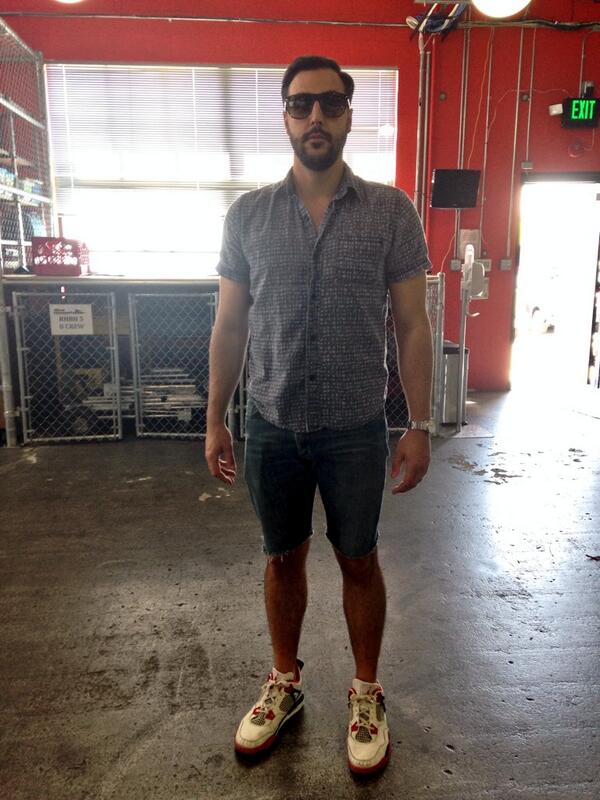 _bcrew's tweet photo. @_bcrew fashion #style #bcrewstyle #jordans #bestdressed @JasonEksuzian #dp #PumpRules #foyecrew http://t.co/il1yU2dNiv