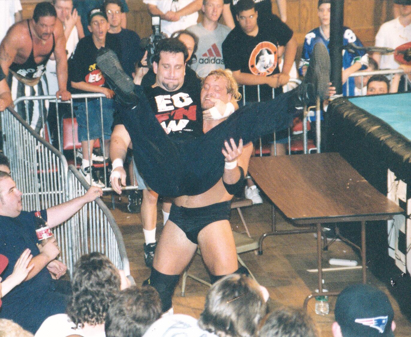 Bob Thetommydreamer Here S One From June 1997 Ecw In Waltham Massachusetts Match With The Late Bobby Duncum Jr Http T Co 8qpf7kfbpj Twitter