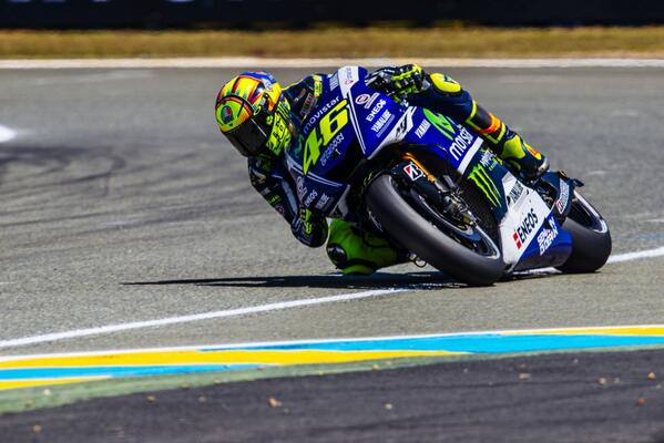 ValeYellow46's tweet photo. Le Mans circuit,France
Friday,free practice
Fourth shot @calloalbanese http://t.co/iNLmRH4CgT