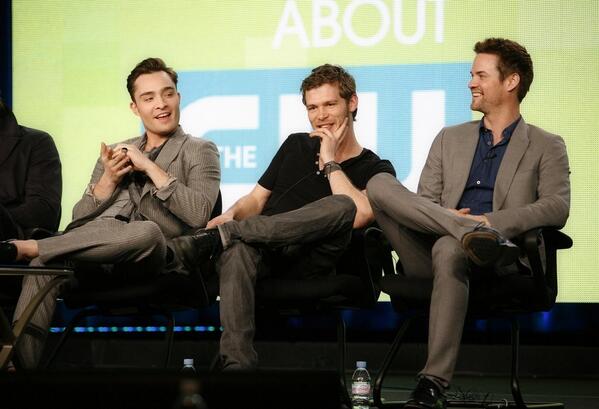 MyChoiceIsJoMo's tweet photo. Ok, I have some catch to do...starting with this : ♡ ♡ ♡ ♡ http://t.co/NV35Nlr0pw