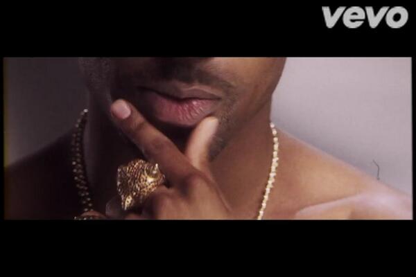 ArianaLABoys's tweet image. You better be watching 💁💕#ProblemVideo #WatchProblemOnVEVO  youtu.be/iS1g8G_njx8  💕 #StreamProblem @arianagrande