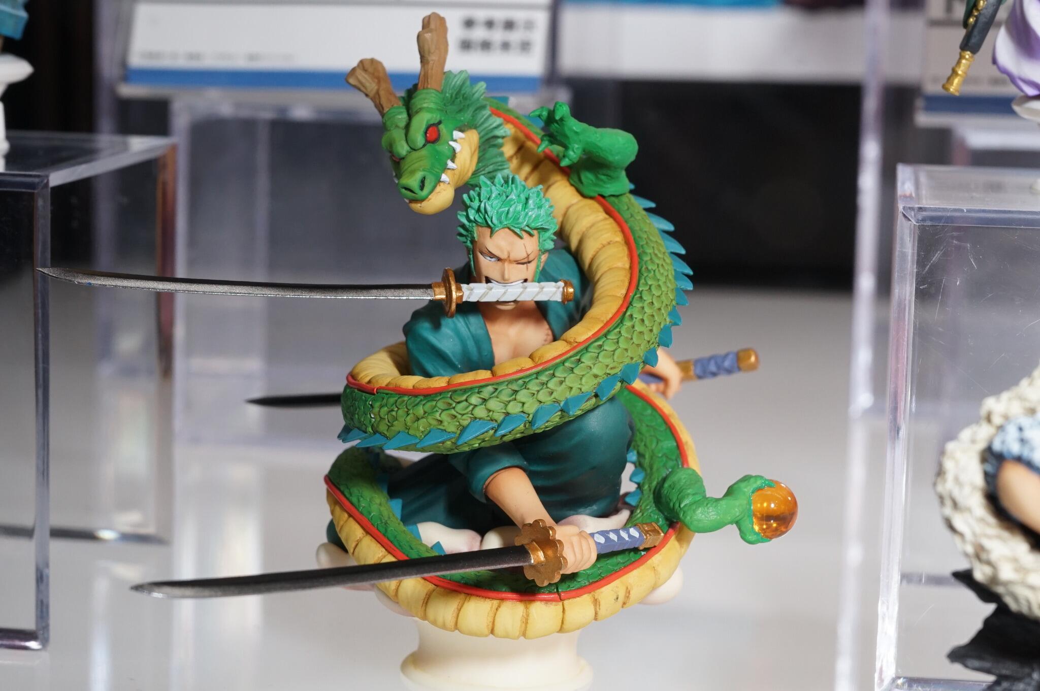 麦わら屋 ワンピースフィギュア グッズ なにやらかっこいい チェスピースコレクションr ストロング9 スペシャルコラボセット ゾロ 神龍 Http T Co En50dtovb1