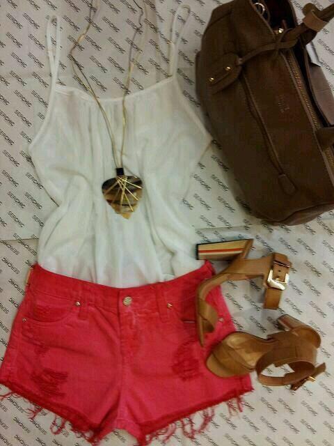 LandyAdam's tweet image. Another giveaway!!! I'm a model for Forever 21 and I'm allowed to give some away!! RTRT