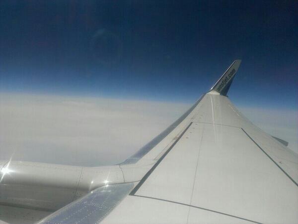 terryryan20's tweet image. Goodbye Big Smoke, Hello St John's...hopefully when we float under these clouds its not fog/drizzle/cold #Spring14