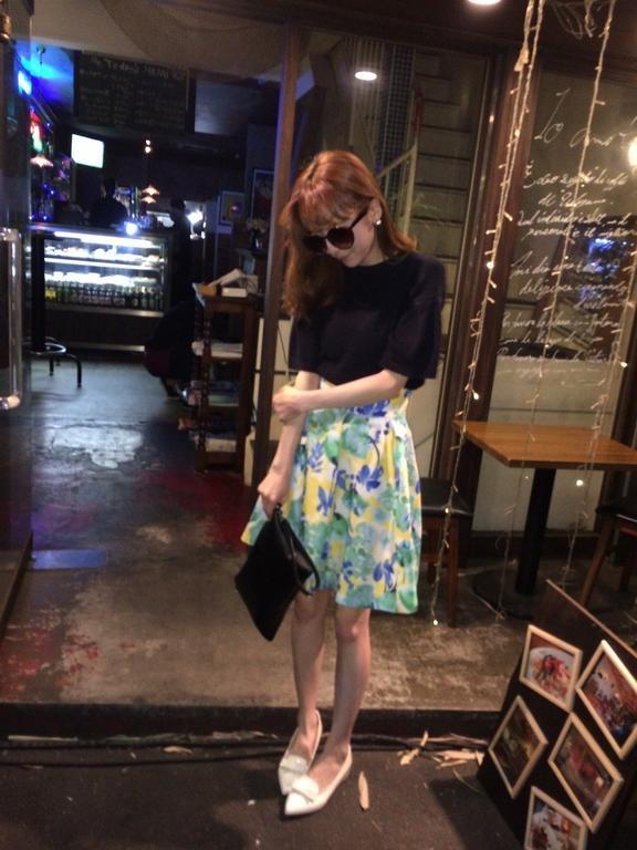manami_hiraki's tweet photo. #OOTD SKIRTS:MERCURYDUO TOPS:dazzlin SHOES:MARRY GARET BAG:titty&Co. #2014Spring レディ・ベーシック t http://t.co/B81BpyBYXe http://t.co/UKFepxKKx1