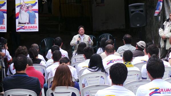 PachoSantosC's tweet image. Vamos a retornarle la seguridad, la confianza y el respeto al pueblo colombiano #ZuluagaPresidente