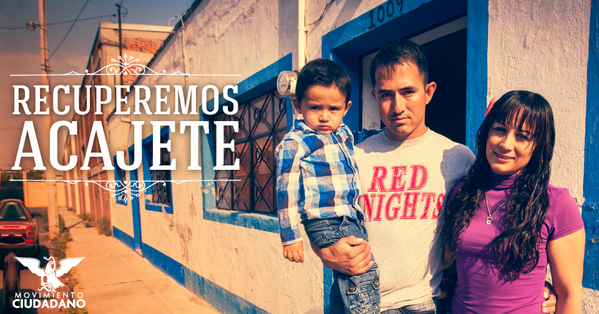 RobertoRamCer's tweet photo. No más inseguridad para nuestra familia. Ellos merecen vivir en un lugar mejor. #RecuperemosAcajete #Puebla http://t.co/LLmuYwjfNx