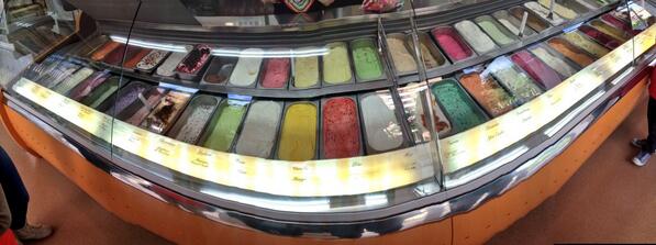 27Tarane's tweet photo. Heladitooo! @mirianlebrero @Nerea793 @mendi_alberto @DenisseMunarriz @27Tarane http://t.co/2mWBGctDOU