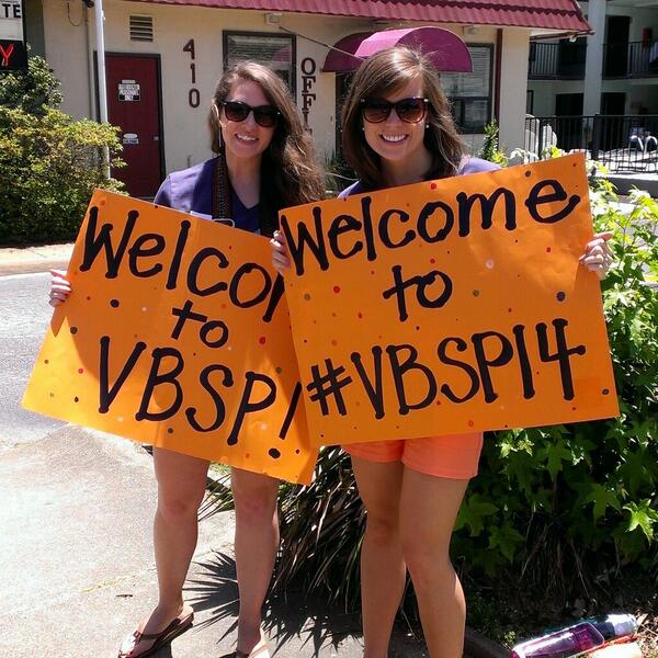 CaraOlexa's tweet photo. Welcoming students to Virginia Beach Summer Project! #vbsp14 http://t.co/6SFydWGroI