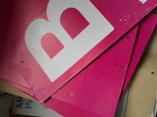 Kjoelhede's tweet photo. Så er de @radikale #ep14dk plakater nede i Aarhus. Tak til de mange frivillige http://t.co/1BcBqKDHS1