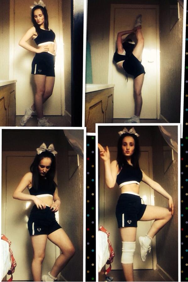 BesianaBesianab's tweet image. Me just being me #cheerleader #stretching #unityallstars