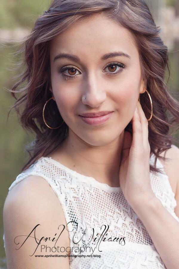 April_Williams's tweet photo. #reedhighschool @NahayveeRosiles #classof2104 #aprilwilliamsphotography http://t.co/6USXFLLhof