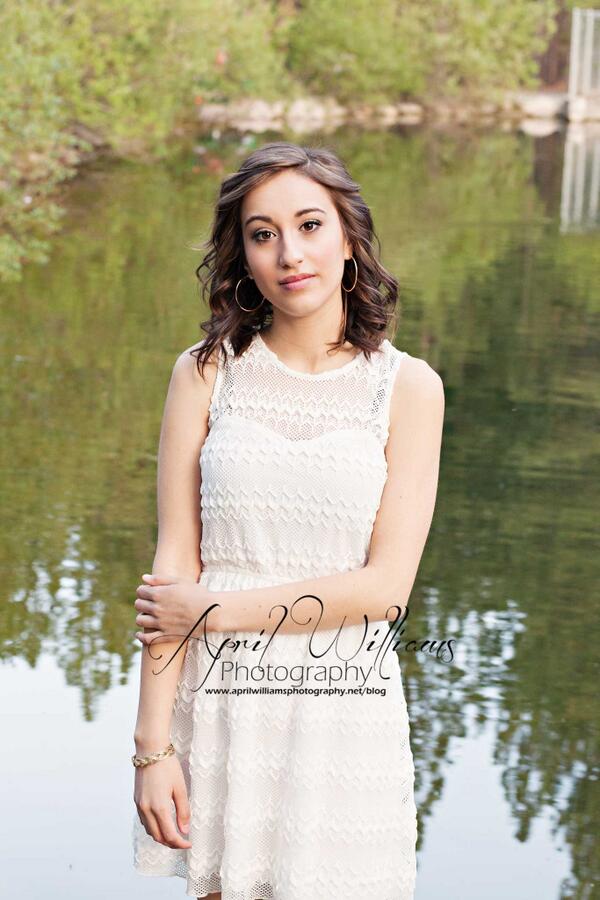 April_Williams's tweet photo. #reedhighschool @NahayveeRosiles #classof2104 #aprilwilliamsphotography http://t.co/wC3FKez6rr