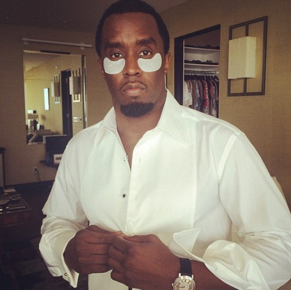TODAYretail's tweet photo. loving this photo of p diddy http://t.co/LPzLickjZY