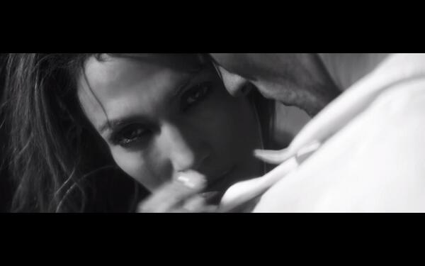 JLOorg's tweet photo. Our girl @JLO did it again, amazing #JLoFirstLoveVideo in black/whte check out the stills @ http://t.co/usekenqo45 http://t.co/LpWgeNtNiO