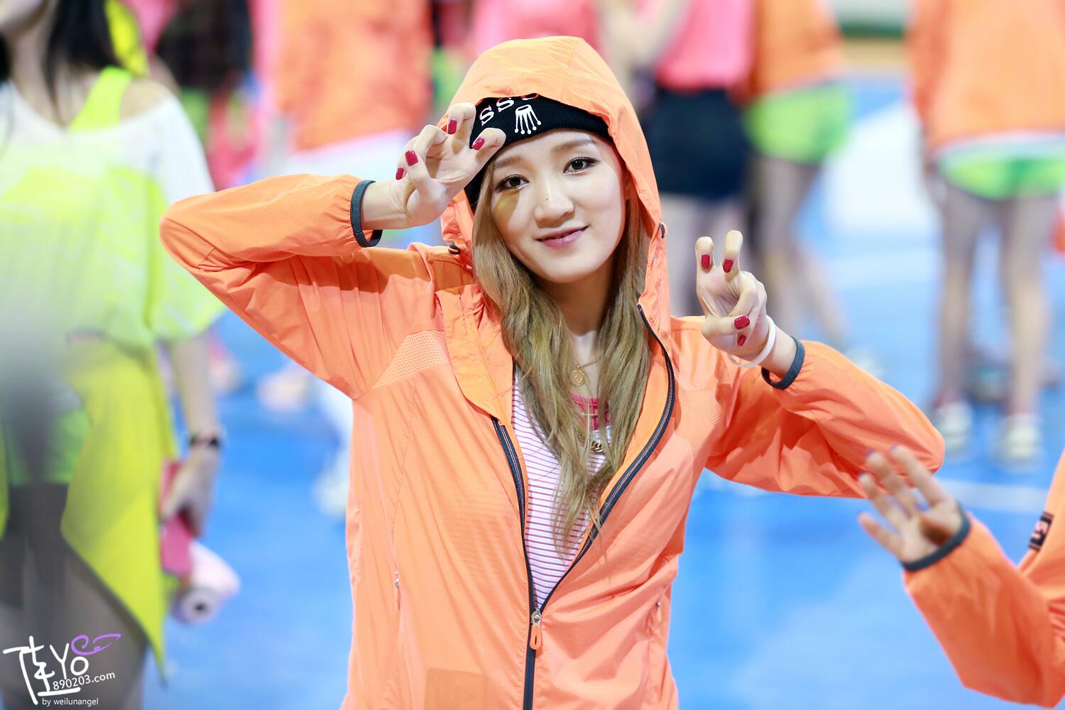 Bo0QXPRIgAA6vwq.jpg:large