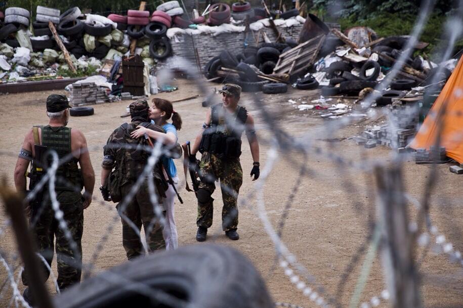 Bo0XtyzCEAE13C0.jpg:large