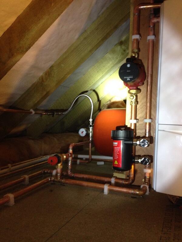 CozyHeating's tweet photo. A little something Alex and I through together in a day !!! #plumbingledgends http://t.co/O8vYNXeq3y