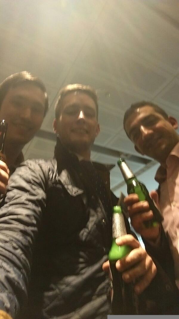 LStechSetSquare's tweet image. Reppin the Set Square @YEPLondon  with Vince @Cundall_Global cundall and Raman @BruceShawLLP #speed networking #Yep