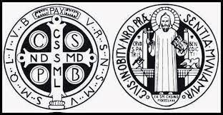 SantosIglesia's tweet photo. La Medalla de San Benito es un Sacramental con poder de Exorcismo 
busca en https://t.co/Th6RcWOIX3 https://t.co/bmfaSz9hNR