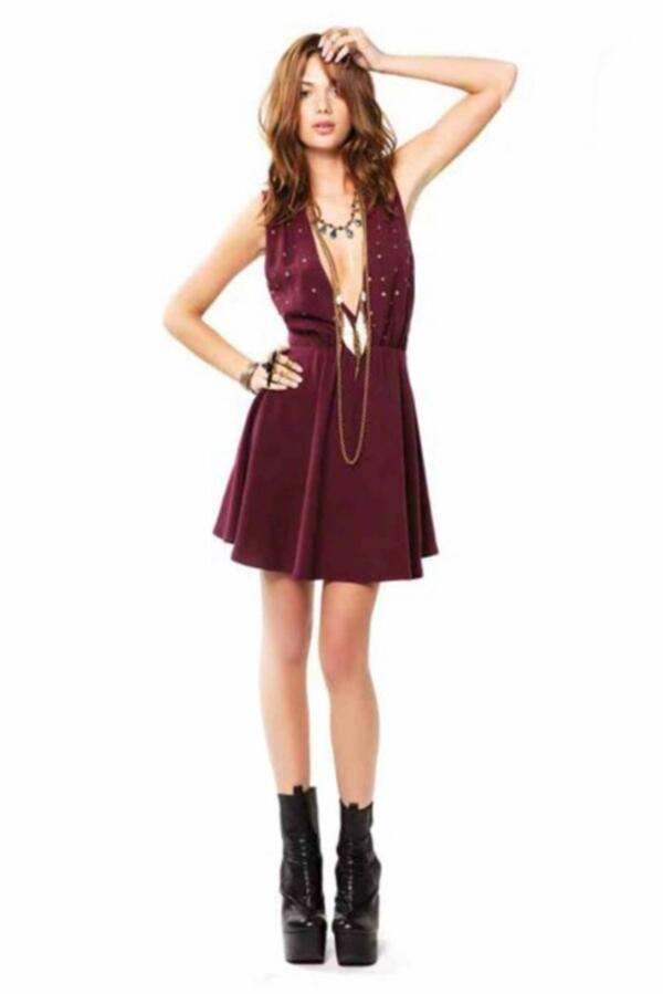 TODAYretail's tweet photo. Last one by @forloveandlemon size medium #LITTLELOVERDRESS now $44 http://t.co/X6n0WbpK0N