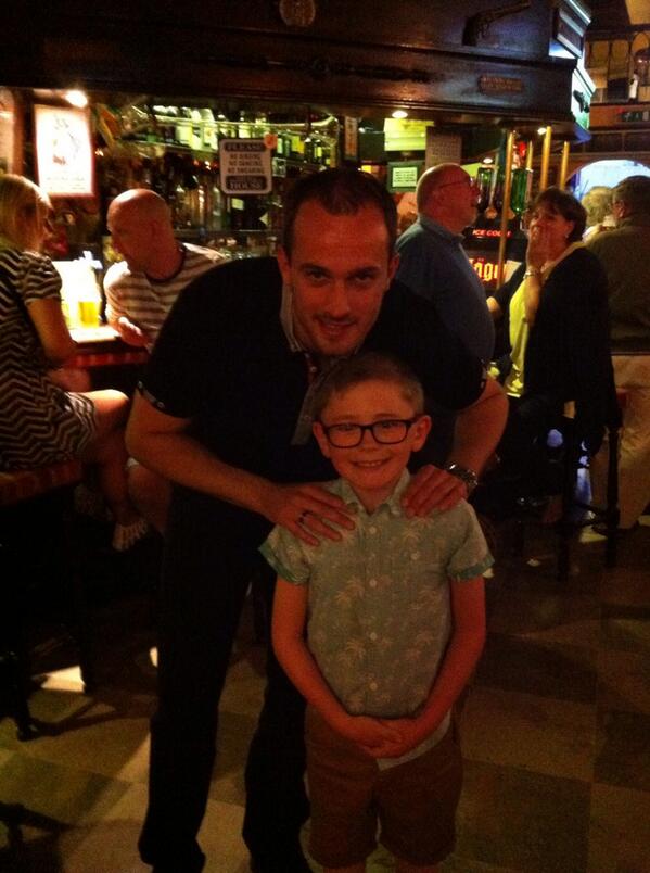 samahorner's tweet photo. True gent made my boys night http://t.co/6LkO5ukwU0